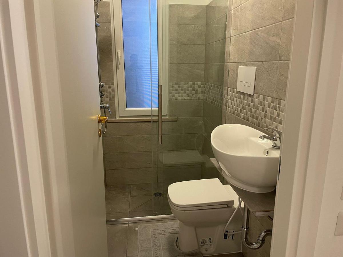 Al Mare Apartment Лидо Адриано Екстериор снимка