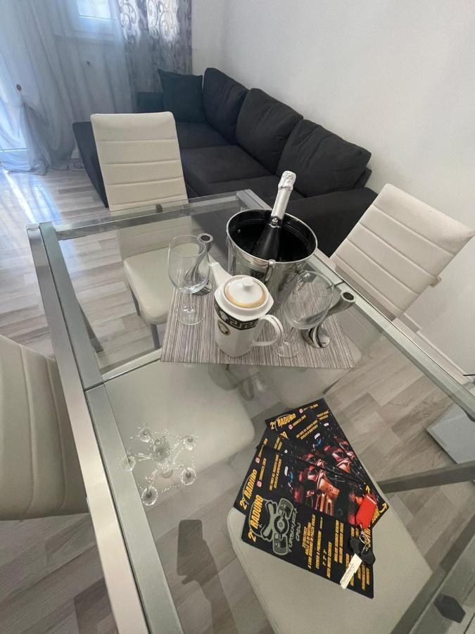 Al Mare Apartment Лидо Адриано Екстериор снимка