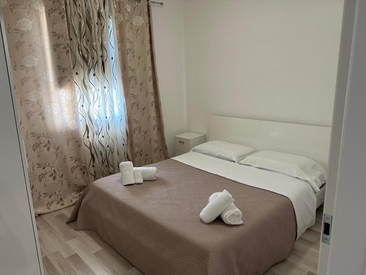 Al Mare Apartment Лидо Адриано Екстериор снимка